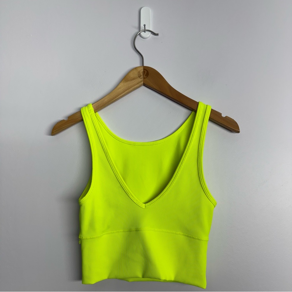 lululemon athletica Power pivot Tank top - Picture 2 of 4